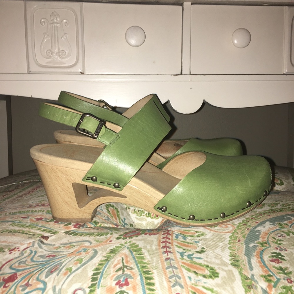 Dansko heels